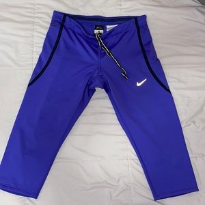 Nike Dri-Fit Brand New Capri Leggings